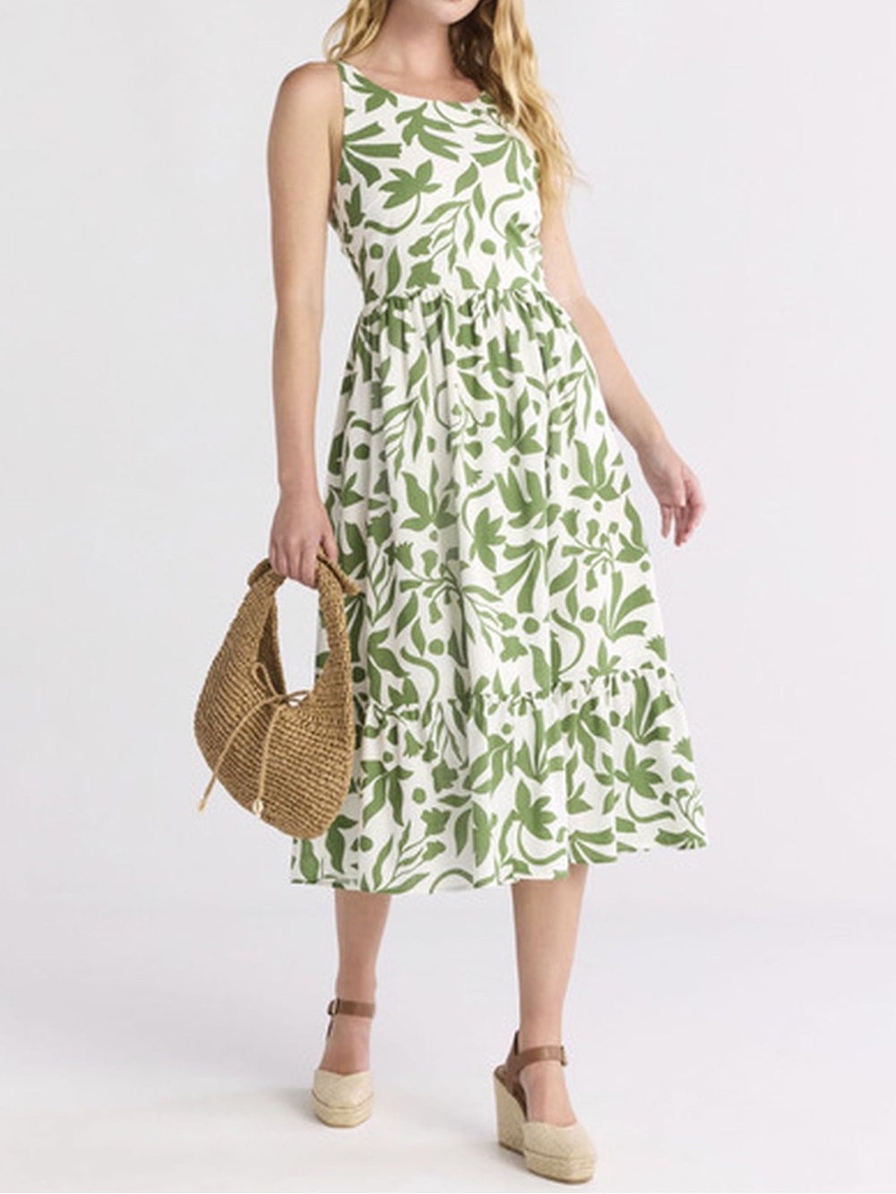 Time and Tru Olive Green Tiered Tie Back Dress🕊️